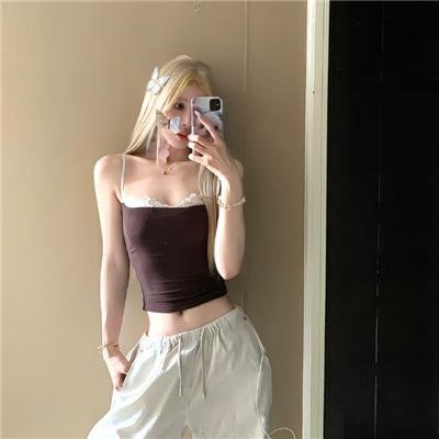 月亮不曾拥抱你